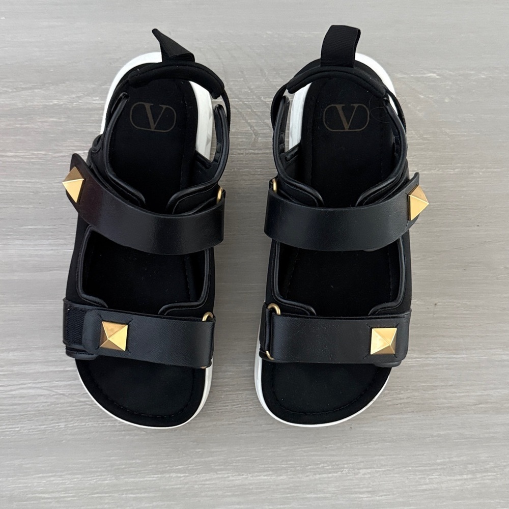 Valentino Summer Stud Teva Sandal - Picture 4 of 12